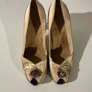 AEROSOLES Gold Peep-Toe Heels with Floral Accent